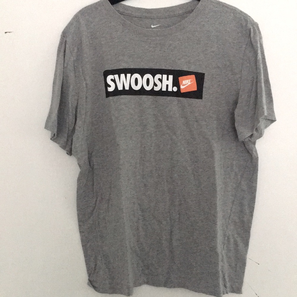 Nike T-shirt